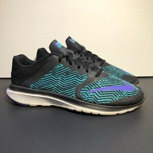 Womens NIKE FS Lite Run 3 Premium Running Shoes / Size 7.5